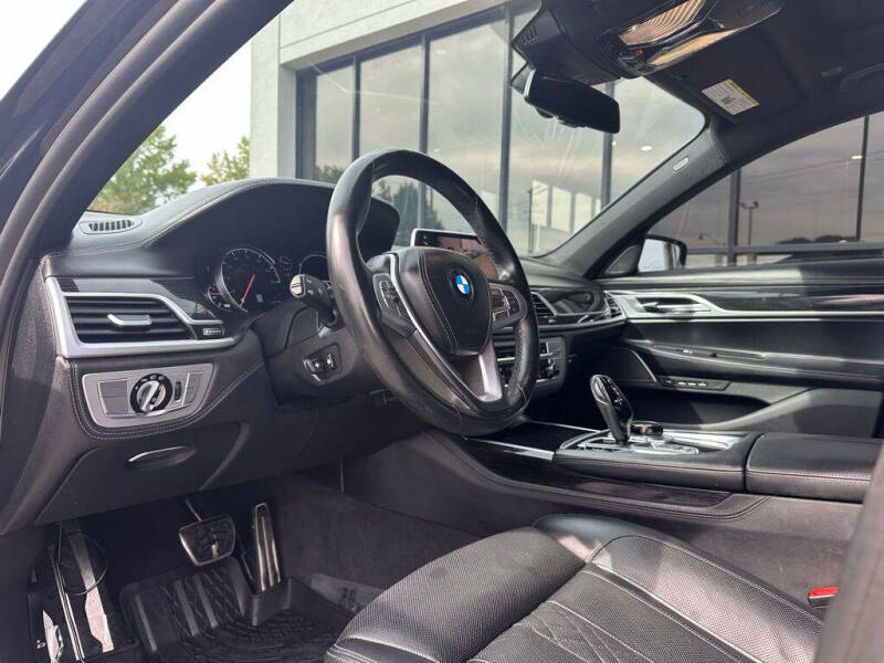 2019 BMW 7 Series 750i xDrive