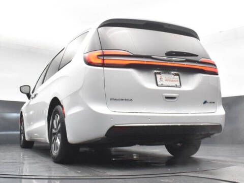 2024 Chrysler Pacifica Plug-In Hybrid