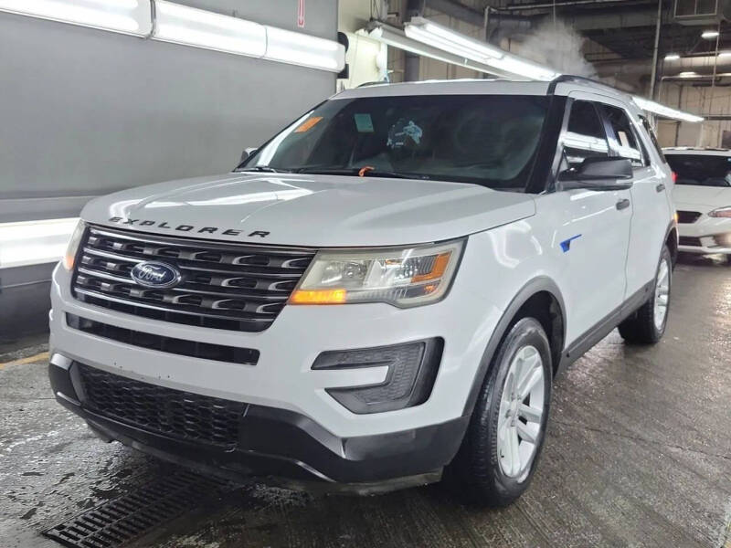 2016 Ford Explorer