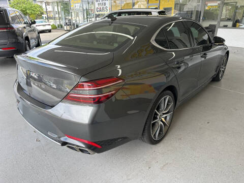 2023 Genesis G70 2.0T