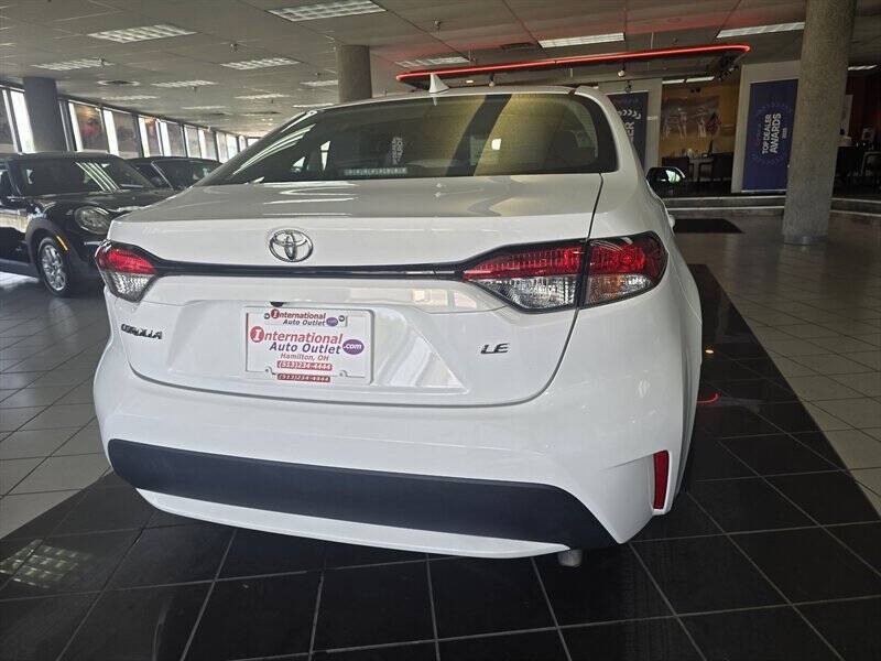 2022 Toyota Corolla LE
