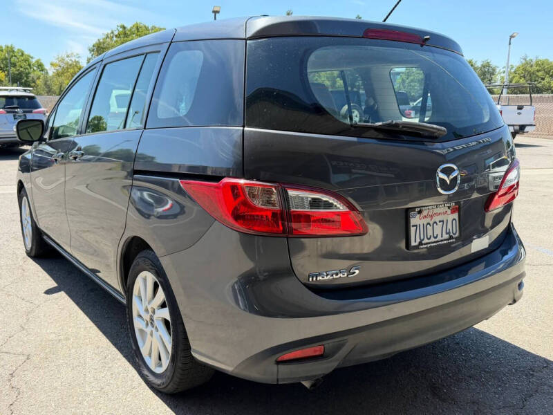 2015 Mazda MAZDA5 Sport