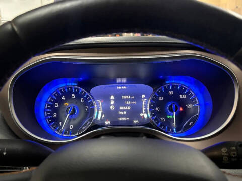 2017 Chrysler Pacifica Touring-L Plus