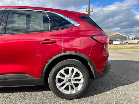 2020 Ford Escape SE
