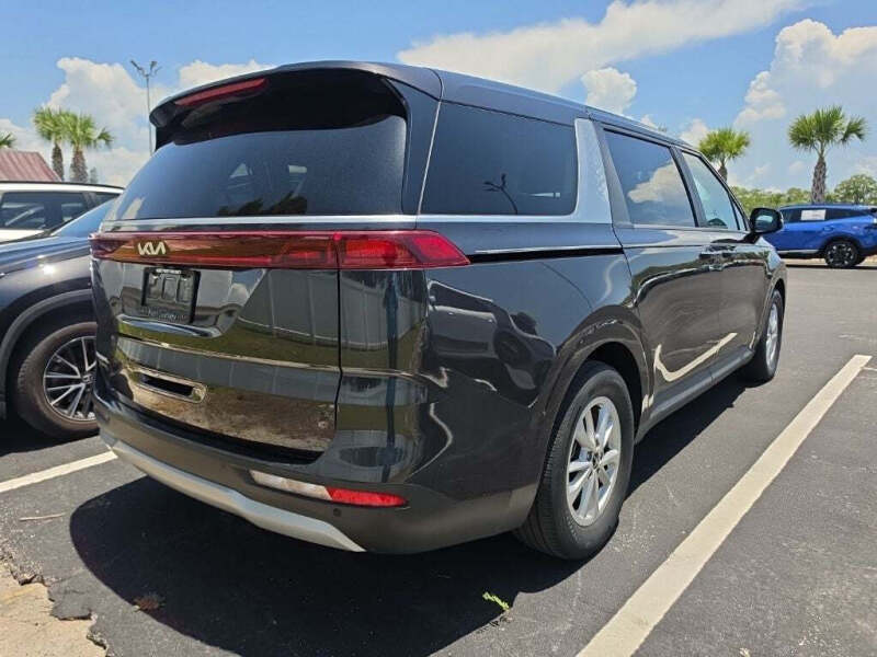 2024 Kia Carnival