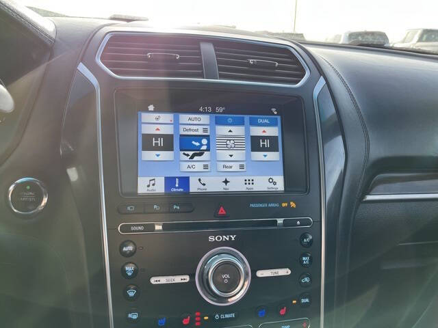 2017 Ford Explorer Platinum