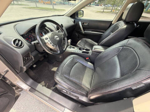 2013 Nissan Rogue SV