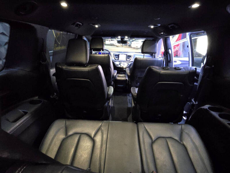 2019 Chrysler Pacifica Hybrid Touring L 35th Anniversary