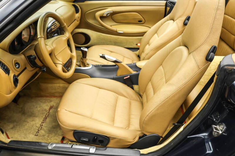 1999 Porsche 911 Carrera