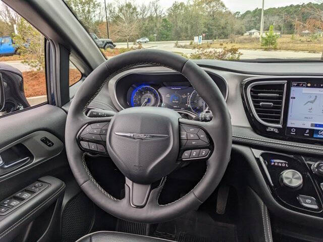 2024 Chrysler Pacifica Limited