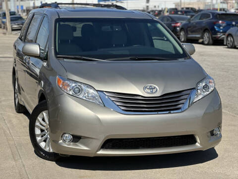 2015 Toyota Sienna for sale at FRANK MOTORS INC in Kansas City KS