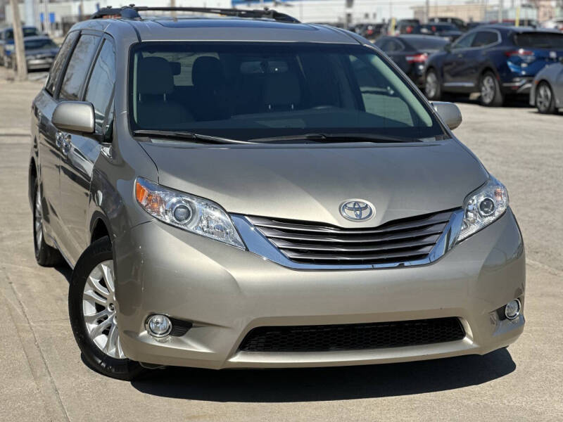 2015 Toyota Sienna for sale at FRANK MOTORS INC in Kansas City KS