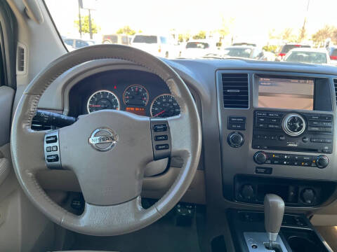 2012 Nissan Armada SV