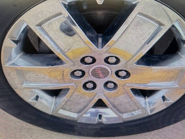 2013 GMC Acadia Denali