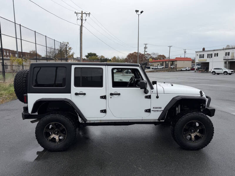 2016 Jeep Wrangler Unlimited Sport