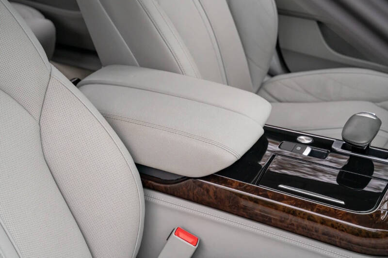 2012 Audi A8 L quattro