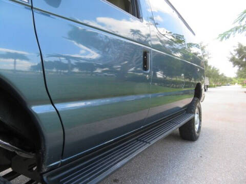 2013 Ford E-Series E-150 XLT