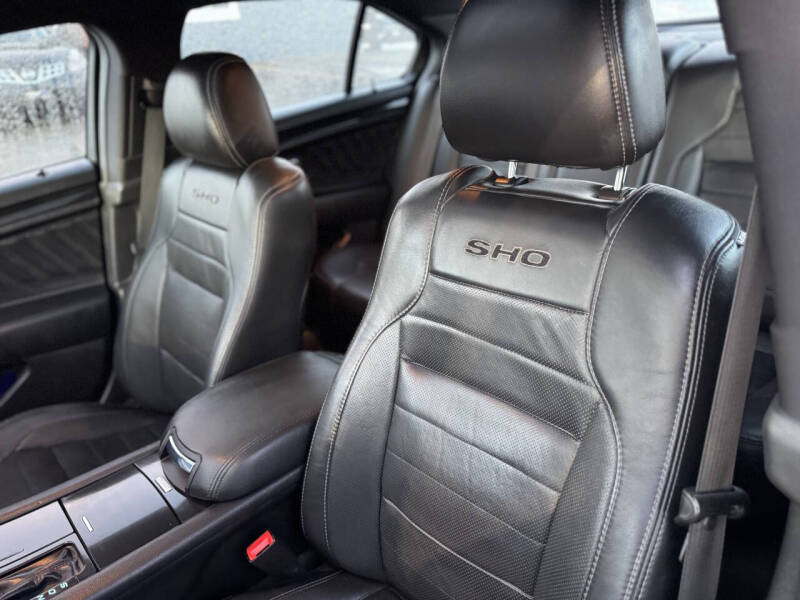 2015 Ford Taurus SHO