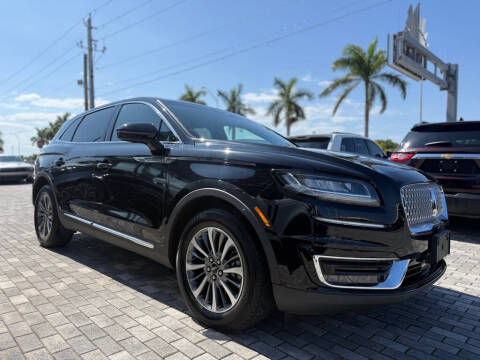 2019 Lincoln Nautilus Select