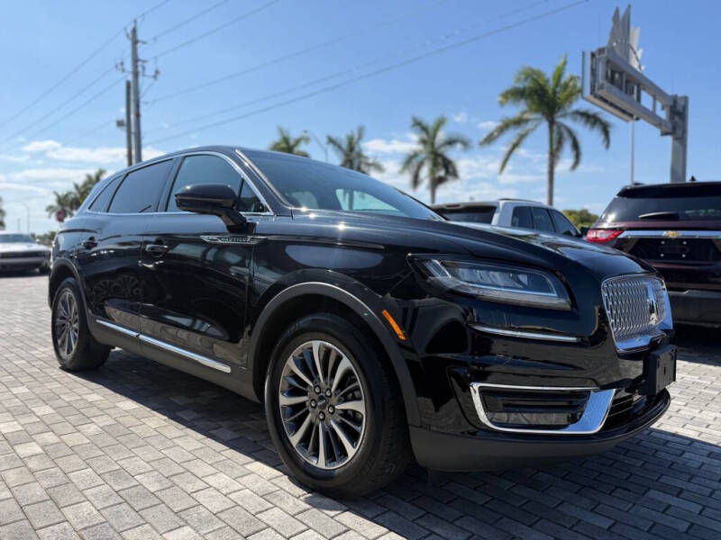 2019 Lincoln Nautilus Select