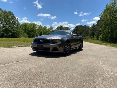 2014 Ford Mustang for sale at James & James Auto Exchange in Hattiesburg MS