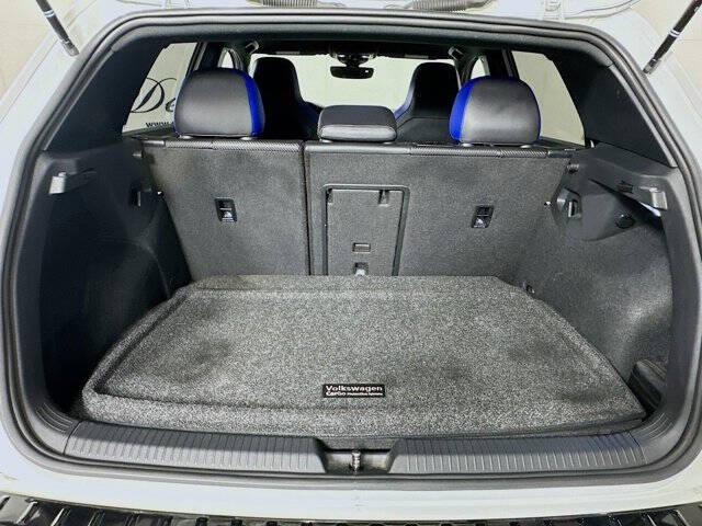 2023 Volkswagen Golf R 4Motion