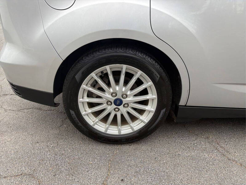 2015 Ford C-MAX Hybrid SE