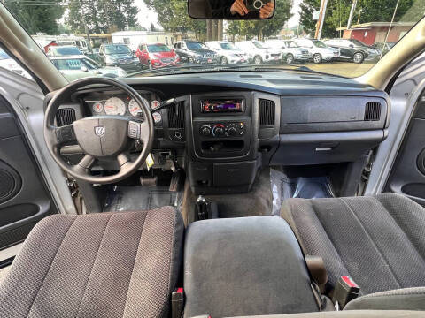 2005 Dodge Ram 2500 SLT