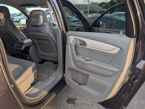 2017 Chevrolet Traverse LS