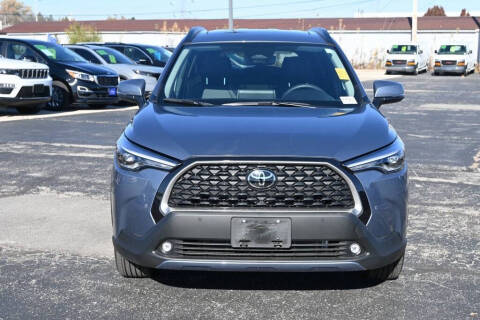 2024 Toyota Corolla Cross XLE