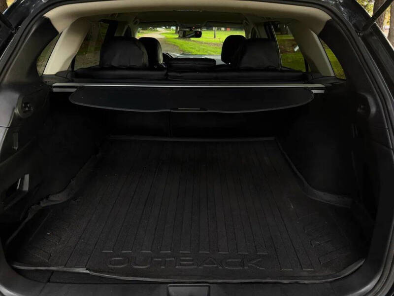 2018 Subaru Outback 2.5i Premium