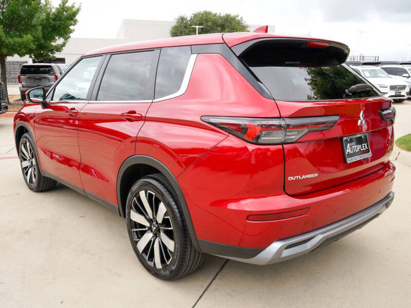2026 Mitsubishi Outlander SE