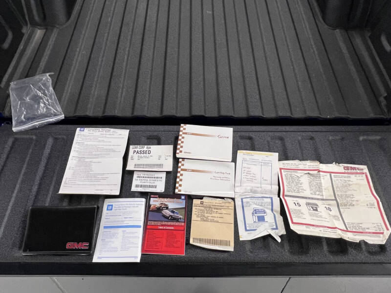 2004 GMC Sierra 1500 SLE