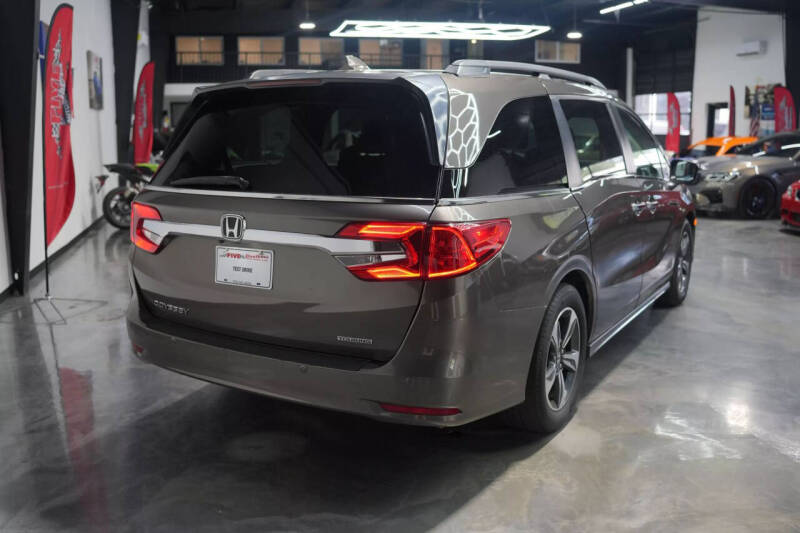 2019 Honda Odyssey Touring