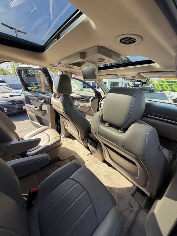 2016 GMC Acadia Denali