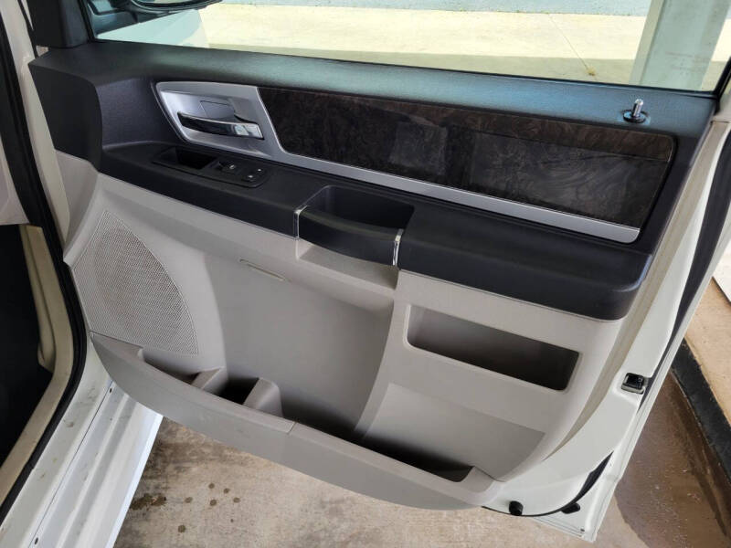 2010 Dodge WHEELCHAIR VAN