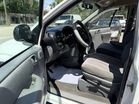 2006 Dodge Grand Caravan SE