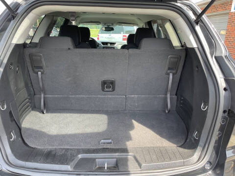 2017 Chevrolet Traverse LT