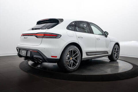 2026 Porsche Macan T