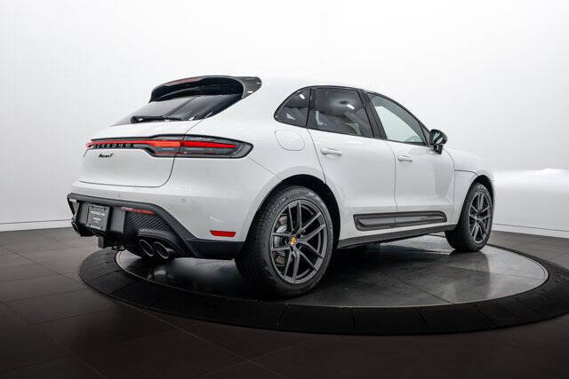 2026 Porsche Macan T