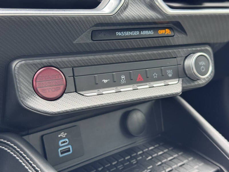 2024 Ford Mustang GT Premium