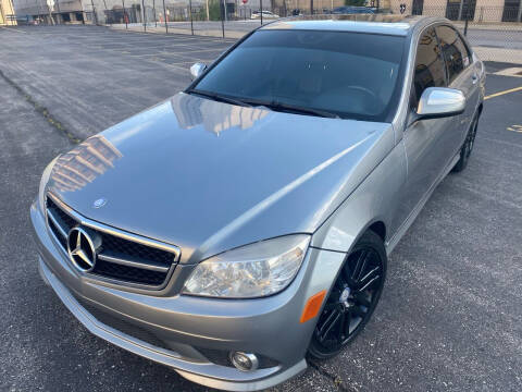 2009 Mercedes-Benz C-Class for sale at Supreme Auto Gallery LLC in Kansas City MO