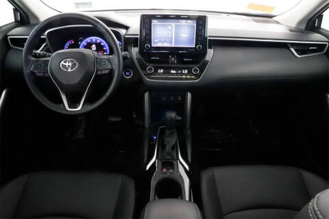 2022 Toyota Corolla Cross XLE