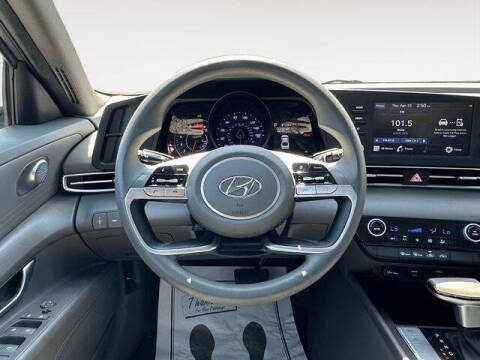 2021 Hyundai Elantra