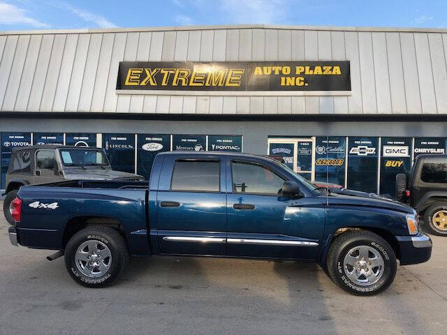 2005 Dodge Dakota for sale at Extreme Auto Plaza in Des Moines, IA