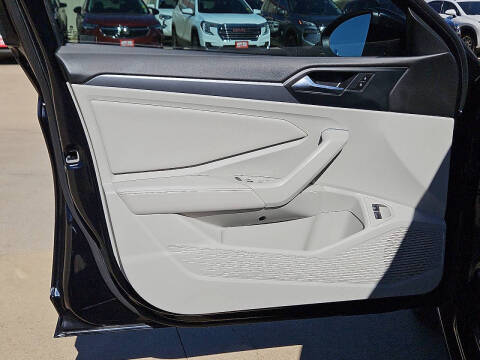 2023 Volkswagen Jetta SE