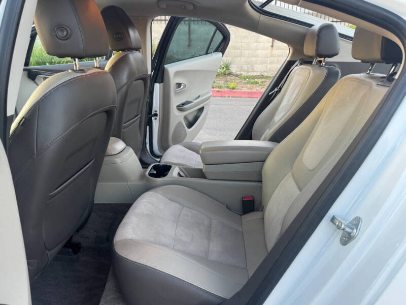 2013 Chevrolet Volt Premium