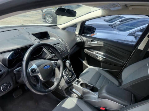 2015 Ford C-MAX Hybrid SE