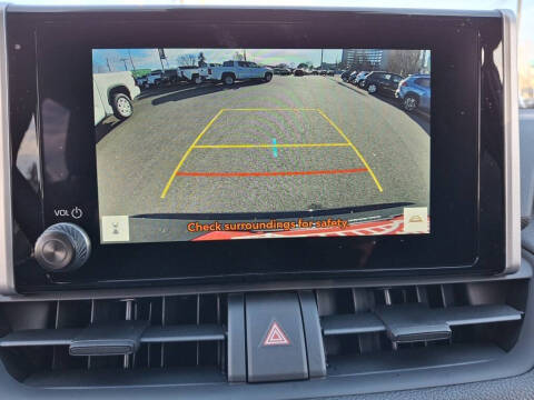 2025 Toyota RAV4 Plug-in Hybrid SE