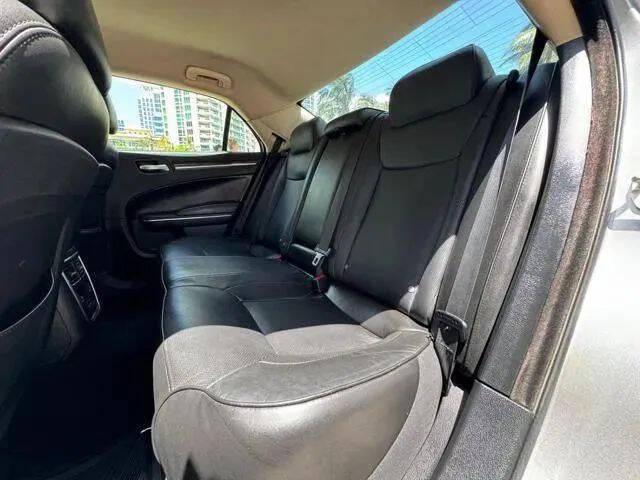 2018 Chrysler 300 Limited